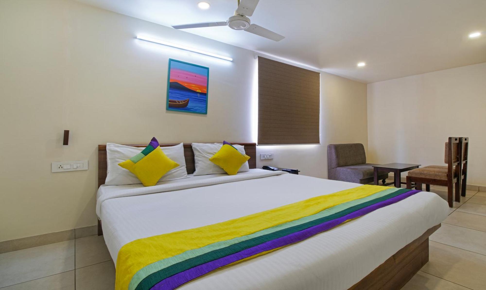 Itsy Hotels N Square Vijayawada Exterior photo