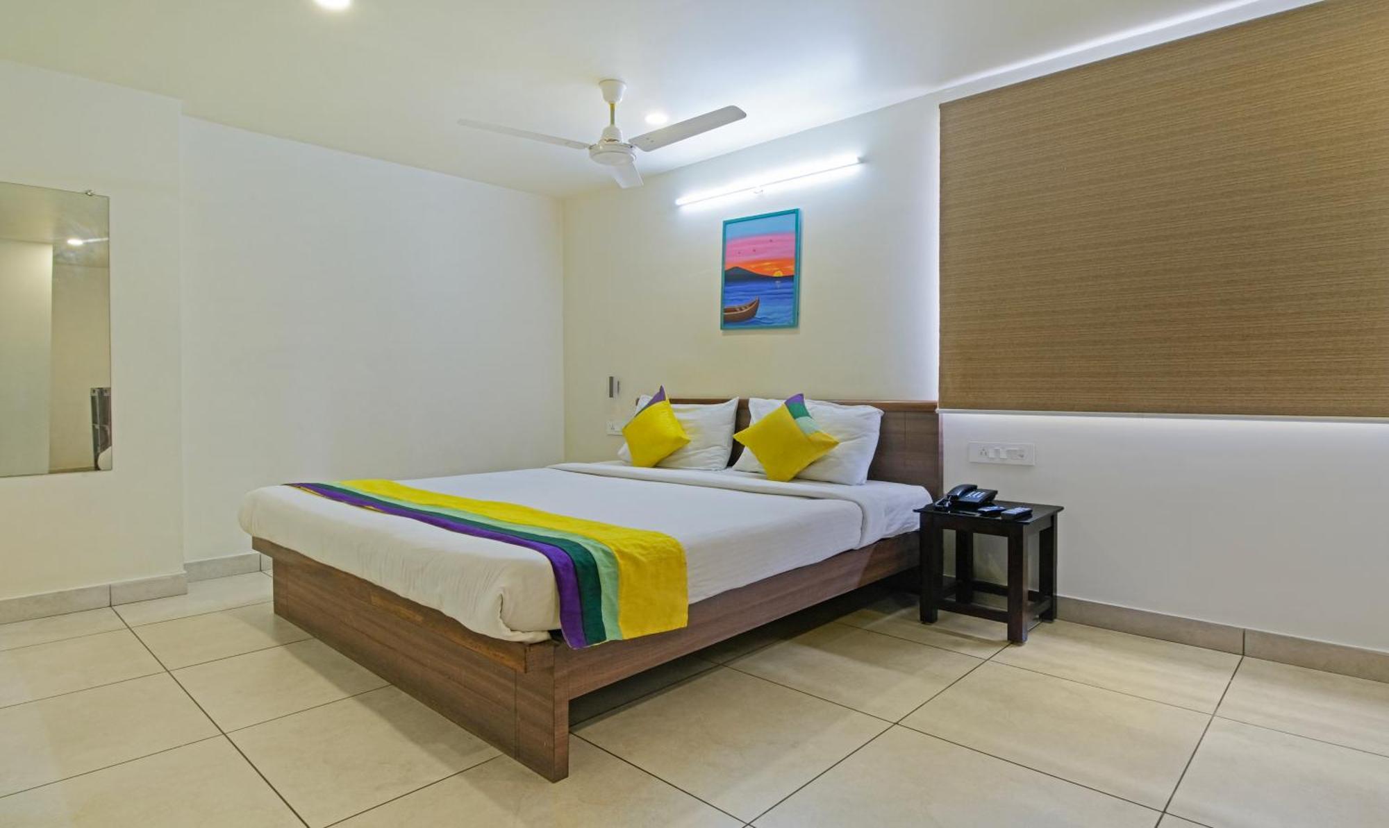 Itsy Hotels N Square Vijayawada Exterior photo