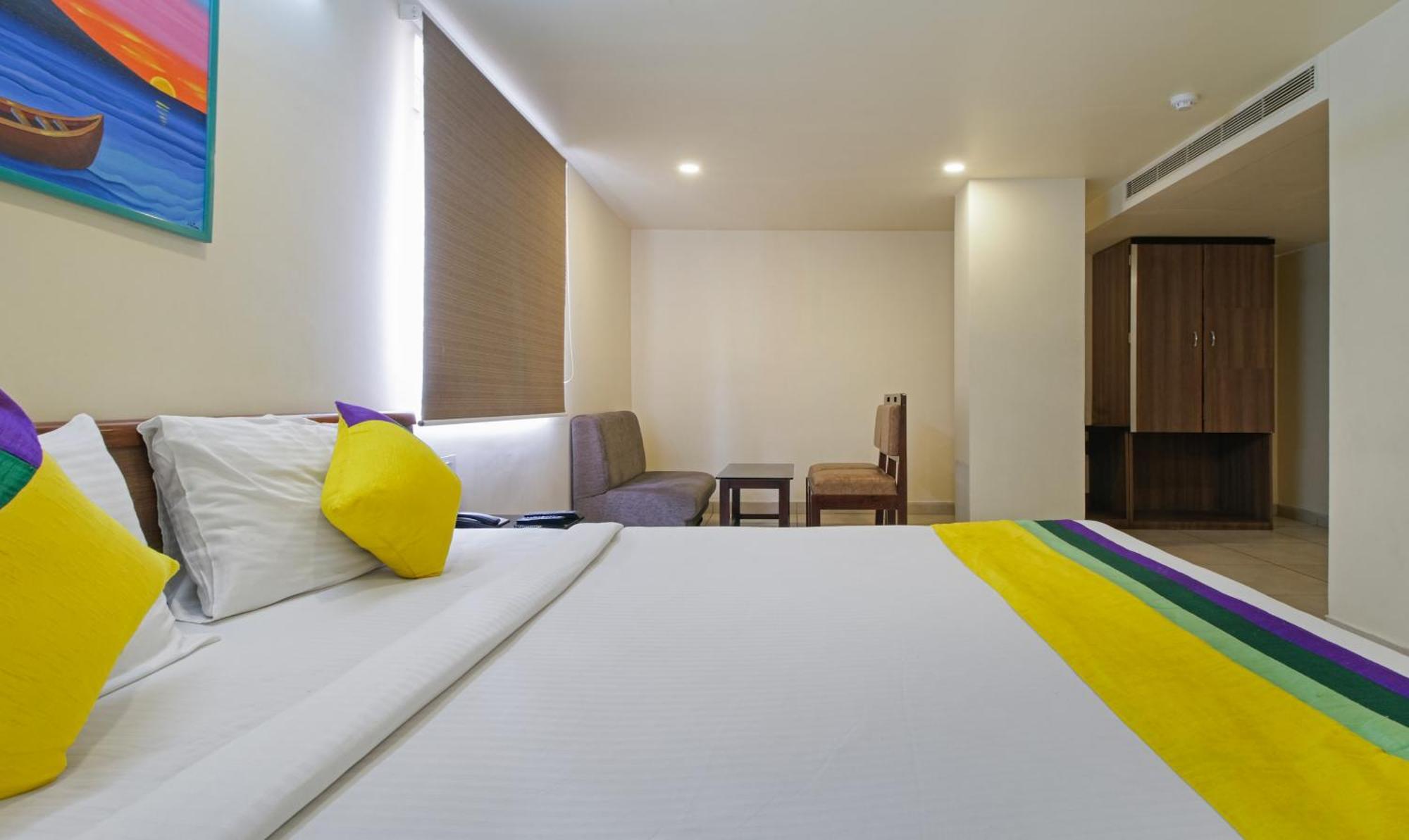 Itsy Hotels N Square Vijayawada Exterior photo