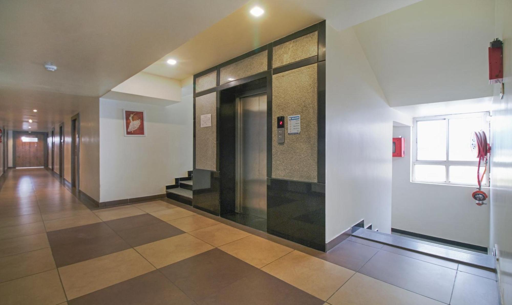 Itsy Hotels N Square Vijayawada Exterior photo